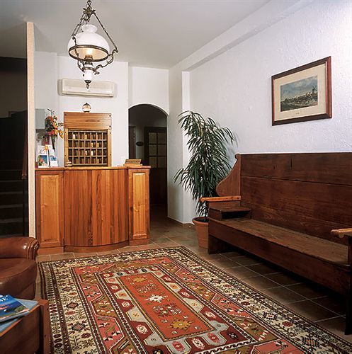 Hotel Restaurant Atrachjata Aléria Inreriör bild